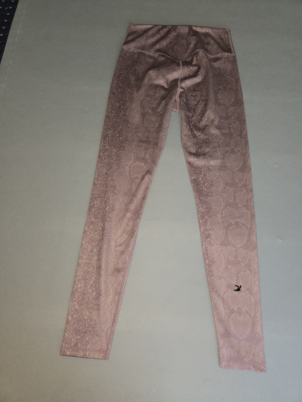 Glyder Mauve Snake-Print Active Leggings